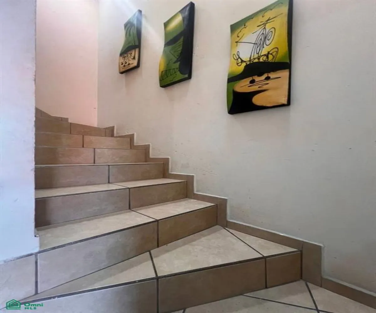 Casa En Venta,Campo Real,Av. Campo Real 607-15, Zapopan, Jalisco 45134, 3 Habitaciones,2 Baños,Av. Campo Real,2,MX261068070