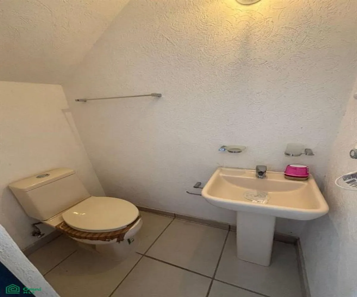 Casa En Venta,Las Terrazas Residencial,Av las Terrazas 960, Tlaquepaque, Jalisco 45599, 2 Habitaciones,1 Baño,Av las Terrazas,2,MX261068074