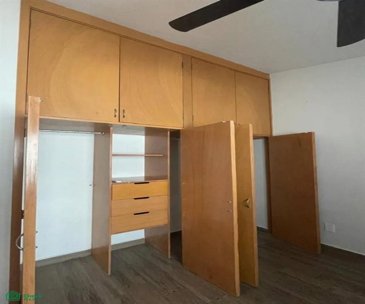 Casa En Renta,Jardín Real,Avenida Valle de Atemajac 2900, Zapopan, Jalisco 45136, 4 Habitaciones,4 Baños,Avenida Valle de Atemajac,MX261068126