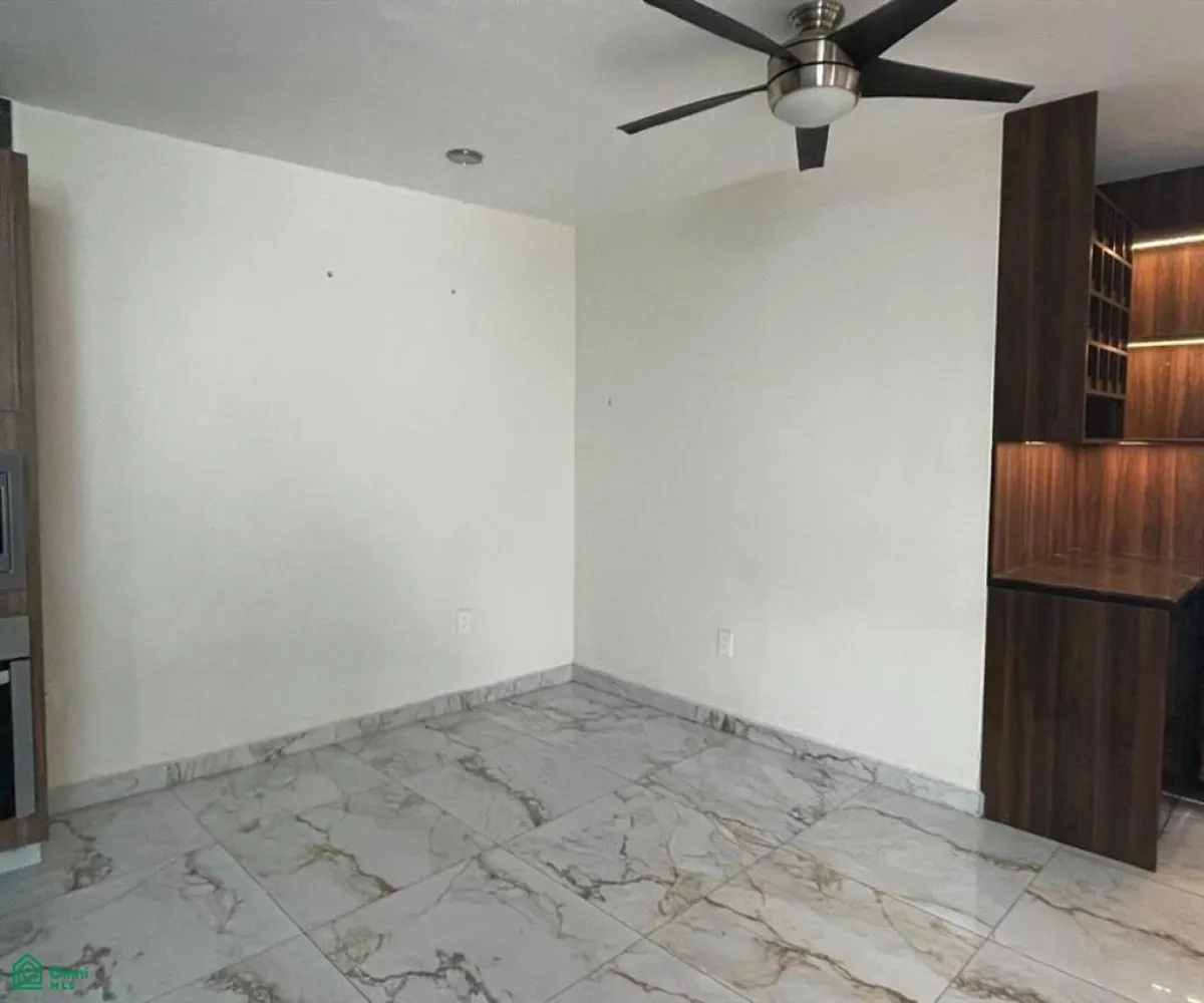 Casa En Renta,Jardín Real,Avenida Valle de Atemajac 2900, Zapopan, Jalisco 45136, 4 Habitaciones,4 Baños,Avenida Valle de Atemajac,MX261068126