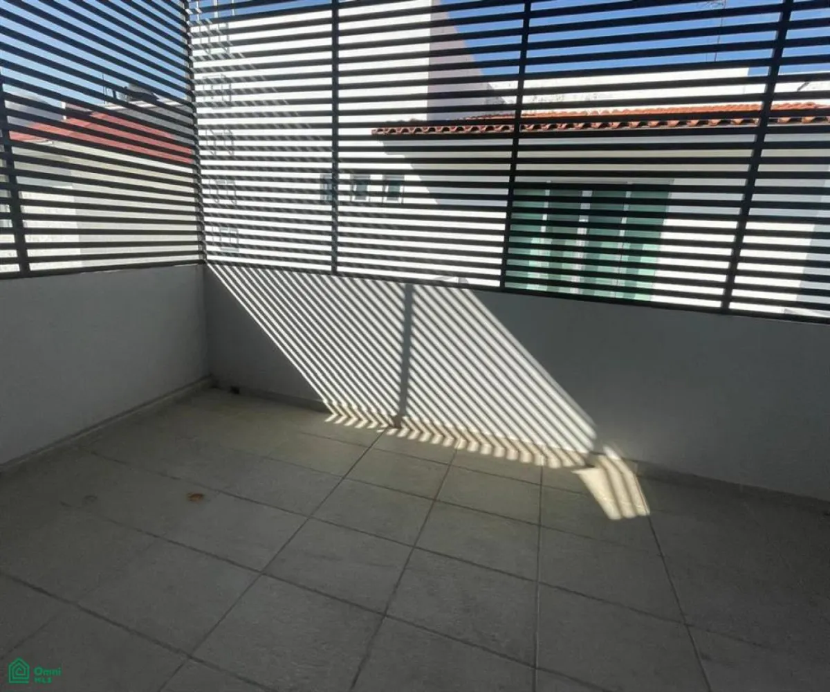 Casa En Renta,Jardín Real,Avenida Valle de Atemajac 2900, Zapopan, Jalisco 45136, 4 Habitaciones,4 Baños,Avenida Valle de Atemajac,MX261068126