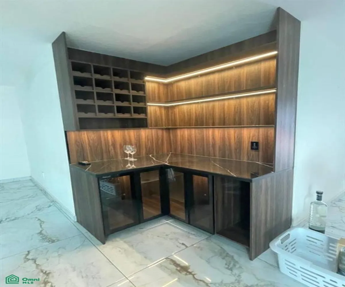 Casa En Renta,Jardín Real,Avenida Valle de Atemajac 2900, Zapopan, Jalisco 45136, 4 Habitaciones,4 Baños,Avenida Valle de Atemajac,MX261068126