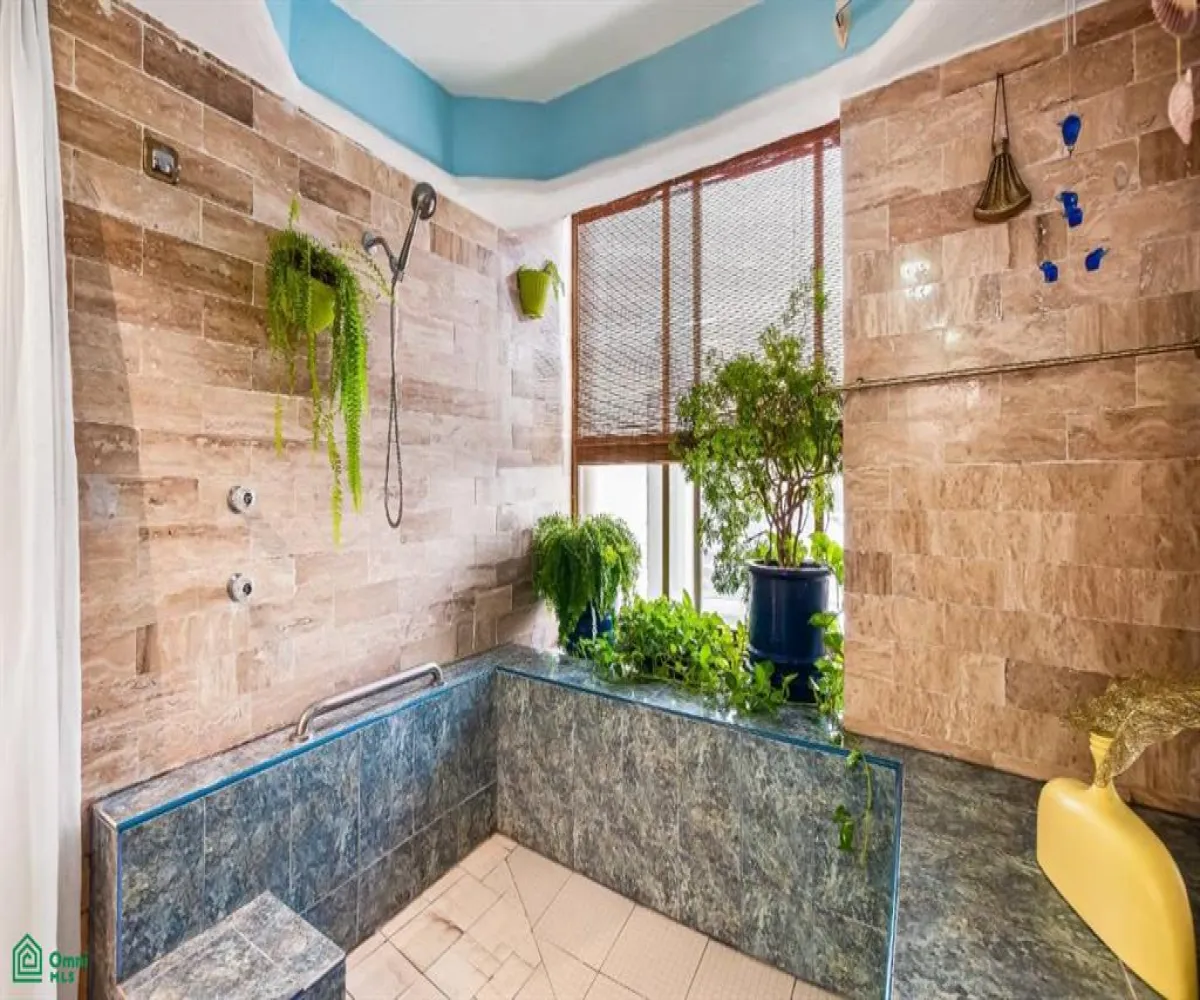 Casa En Venta,Marina Vallarta,Av Paseo de la Marina 161-sur 214, Puerto Vallarta, Jalisco 48354, 2 Habitaciones,2 Baños,Av Paseo de la Marina 161-sur,3,MX251068280