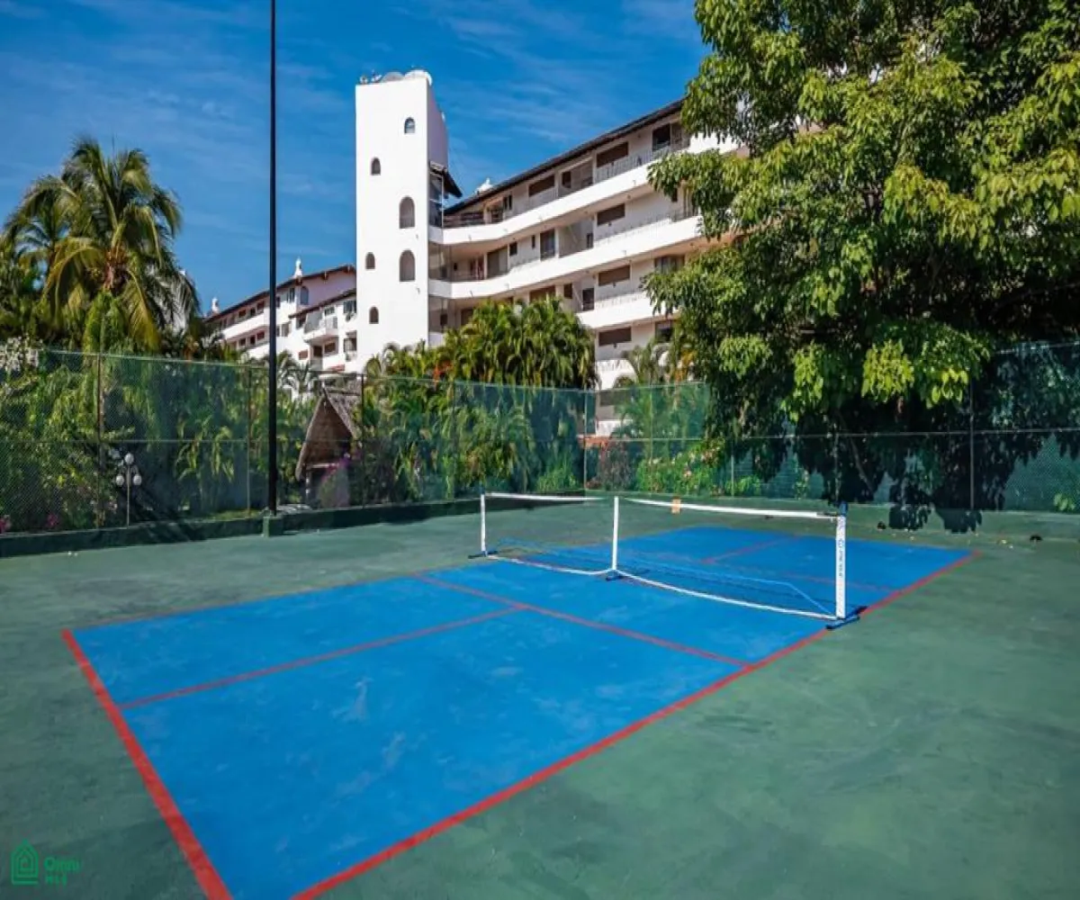 Casa En Venta,Marina Vallarta,Av Paseo de la Marina 161-sur 214, Puerto Vallarta, Jalisco 48354, 2 Habitaciones,2 Baños,Av Paseo de la Marina 161-sur,3,MX251068280