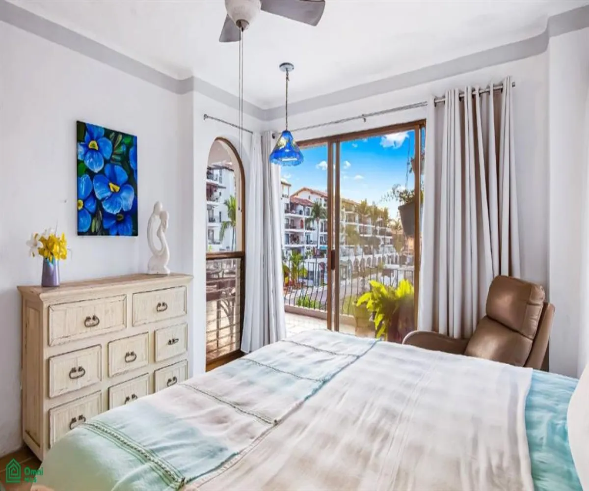 Casa En Venta,Marina Vallarta,Av Paseo de la Marina 161-sur 214, Puerto Vallarta, Jalisco 48354, 2 Habitaciones,2 Baños,Av Paseo de la Marina 161-sur,3,MX251068280