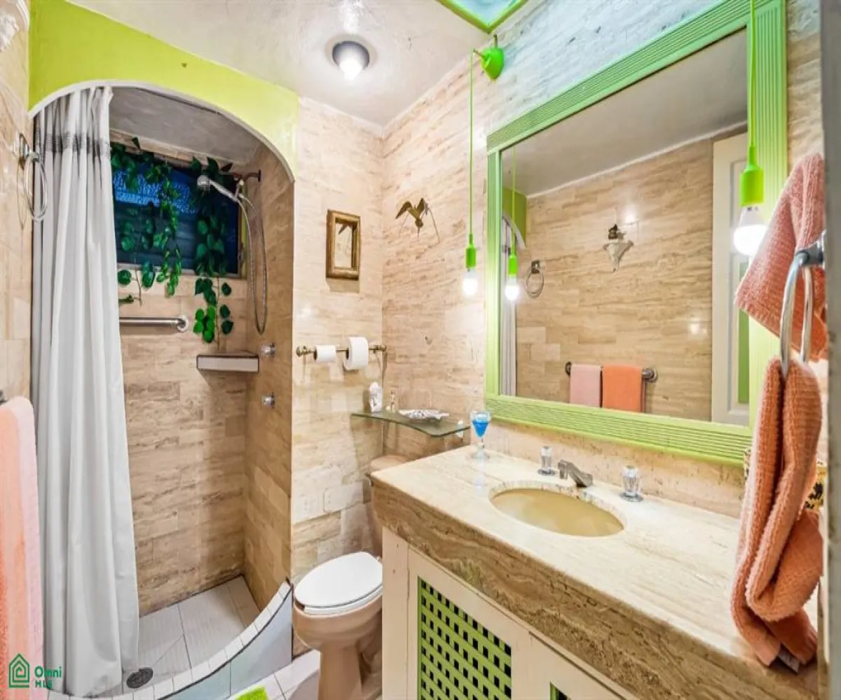 Casa En Venta,Marina Vallarta,Av Paseo de la Marina 161-sur 214, Puerto Vallarta, Jalisco 48354, 2 Habitaciones,2 Baños,Av Paseo de la Marina 161-sur,3,MX251068280