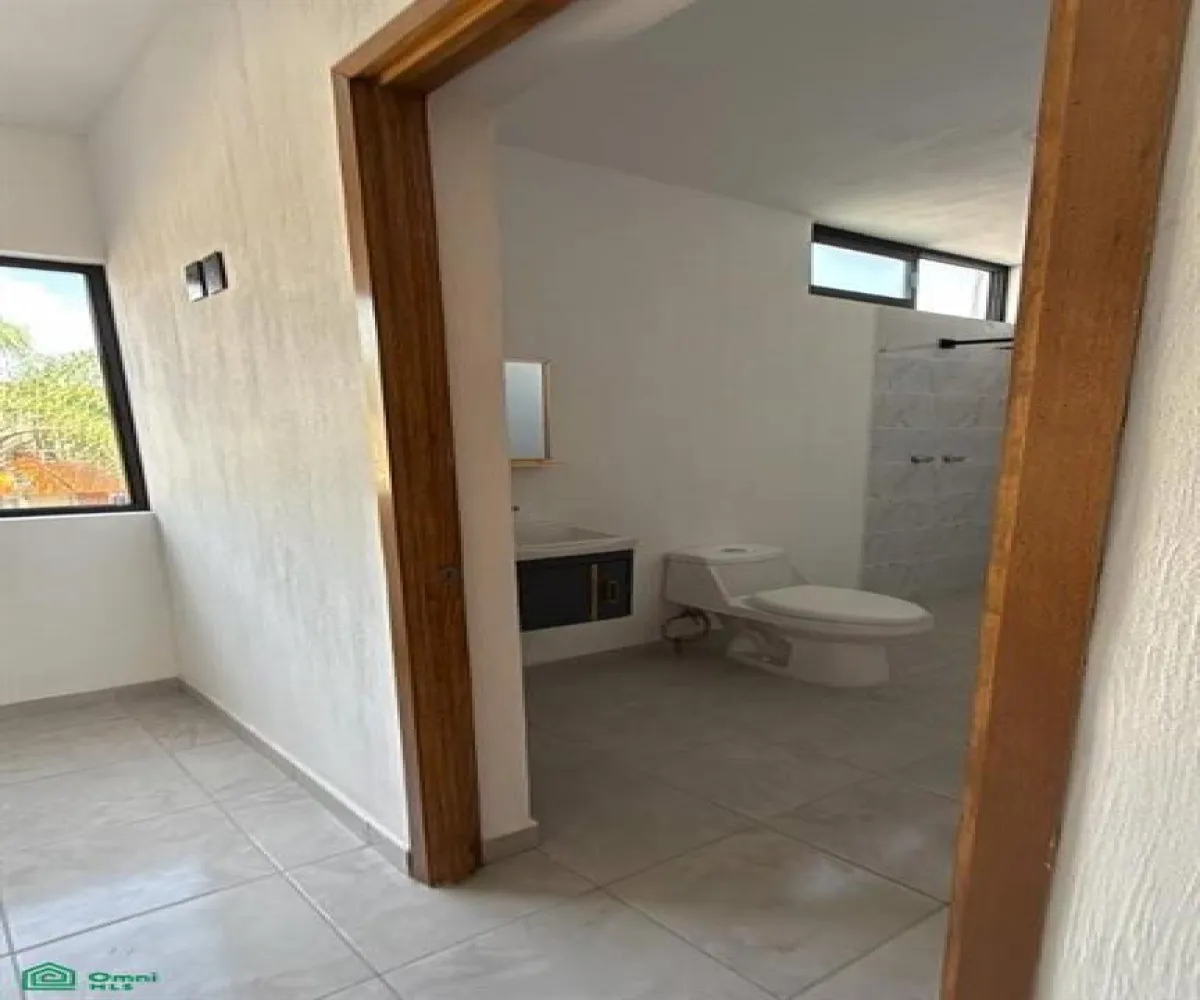 Casa En Venta,San José del Valle,PASEO VALLE DE SAN GUILLERMO 147, Tlajomulco de Zuniga, Jalisco 45653, 3 Habitaciones,2 Baños,PASEO VALLE DE SAN GUILLERMO,2,MX261068244