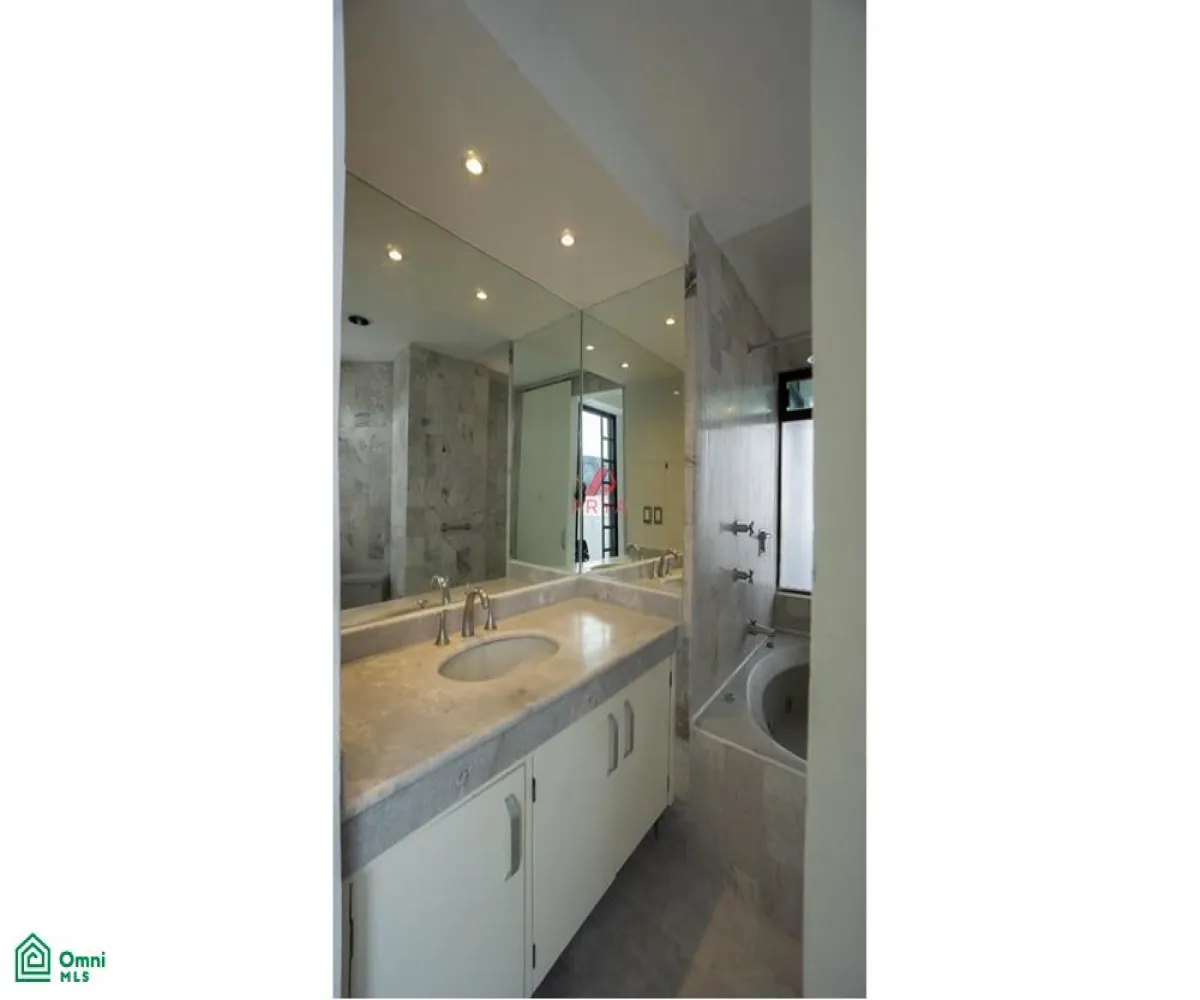 Departamento En Venta,Fraccionamiento Terranova,Av. México 2668, Guadalajara, Jalisco 44689, 3 Habitaciones,2 Baños,Av. México,MX261068386