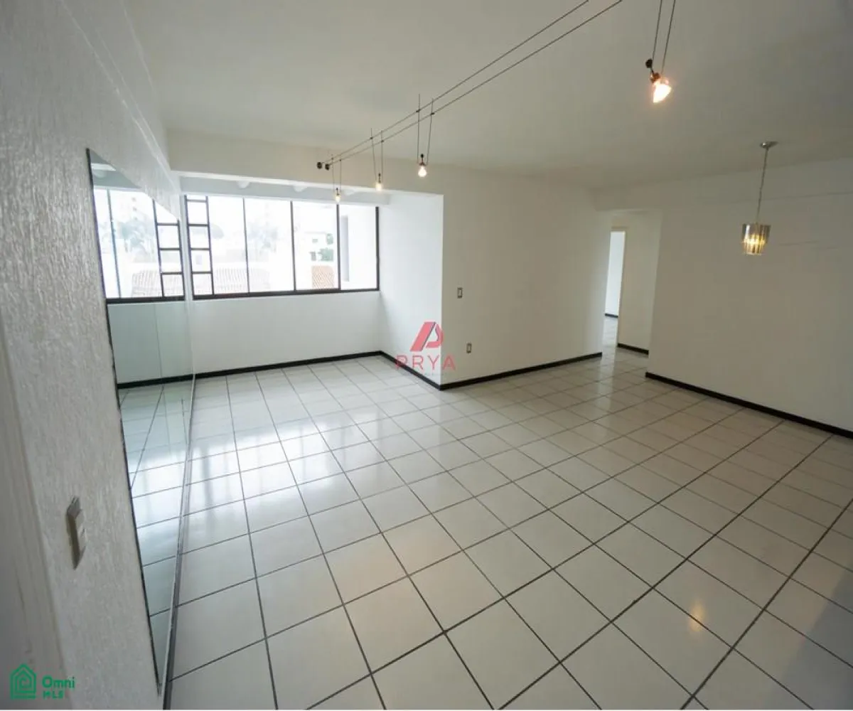 Departamento En Venta,Fraccionamiento Terranova,Av. México 2668, Guadalajara, Jalisco 44689, 3 Habitaciones,2 Baños,Av. México,MX261068386