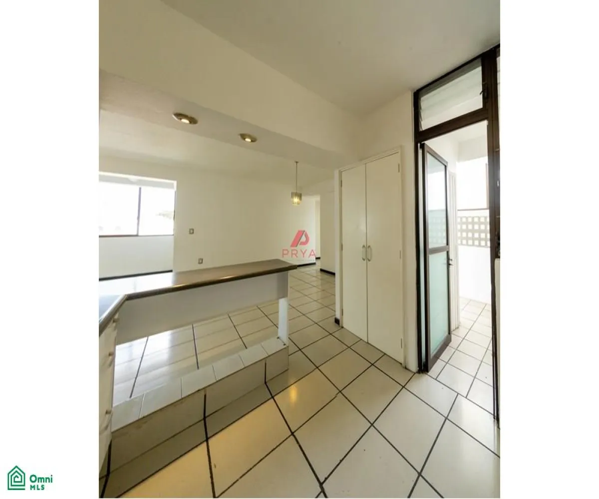 Departamento En Venta,Fraccionamiento Terranova,Av. México 2668, Guadalajara, Jalisco 44689, 3 Habitaciones,2 Baños,Av. México,MX261068386