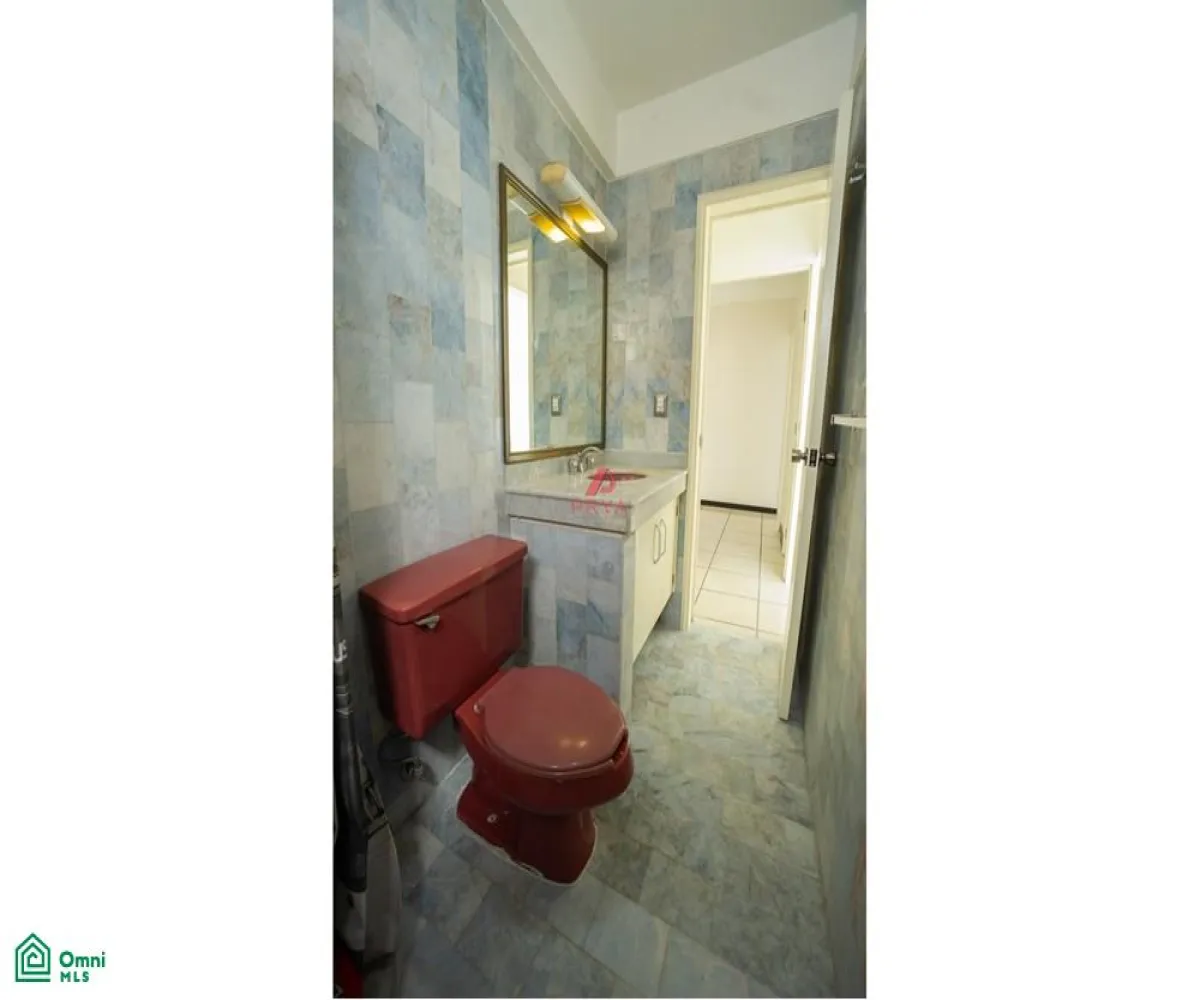 Departamento En Venta,Fraccionamiento Terranova,Av. México 2668, Guadalajara, Jalisco 44689, 3 Habitaciones,2 Baños,Av. México,MX261068386