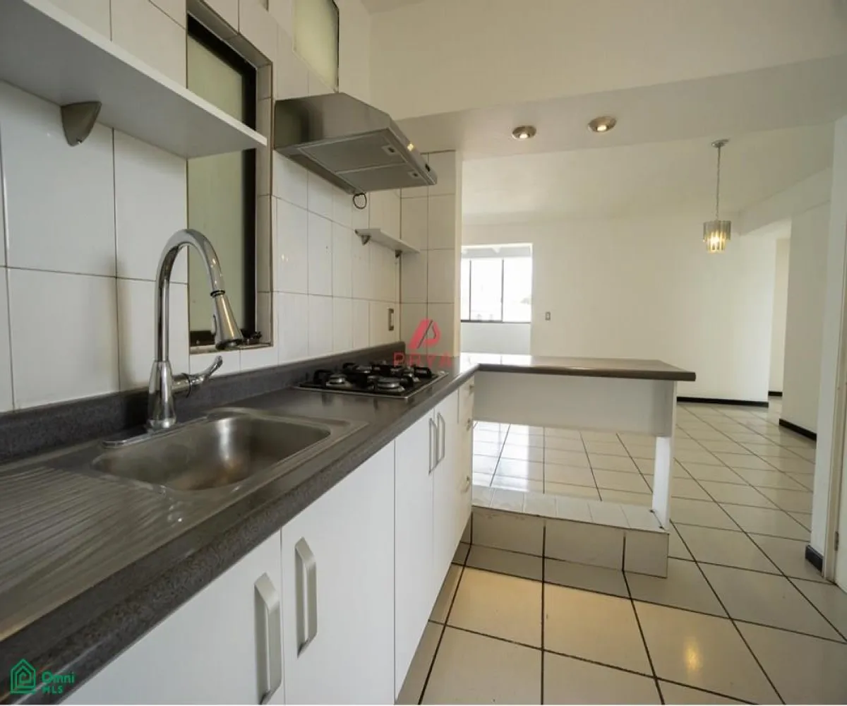 Departamento En Venta,Fraccionamiento Terranova,Av. México 2668, Guadalajara, Jalisco 44689, 3 Habitaciones,2 Baños,Av. México,MX261068386