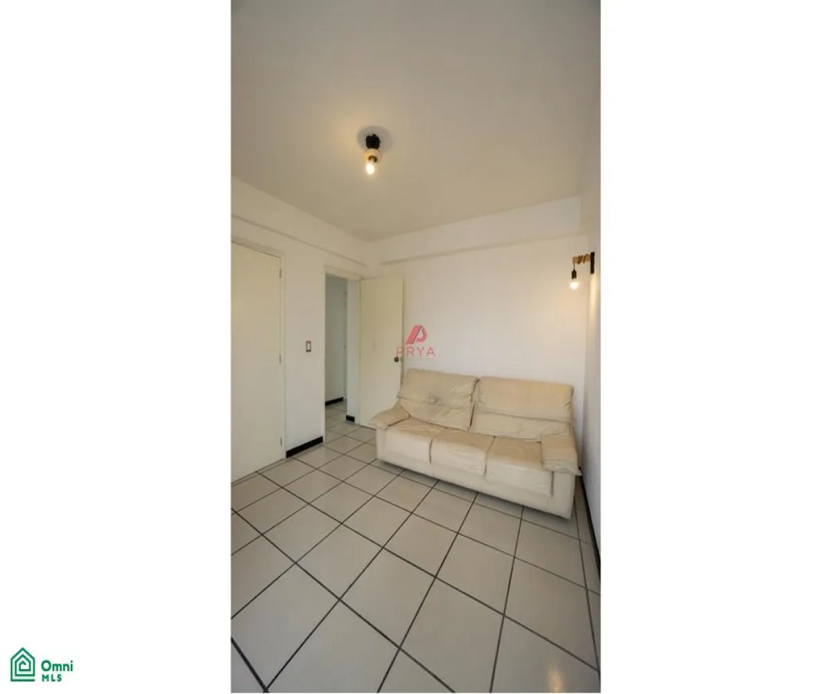 Departamento En Venta,Fraccionamiento Terranova,Av. México 2668, Guadalajara, Jalisco 44689, 3 Habitaciones,2 Baños,Av. México,MX261068386