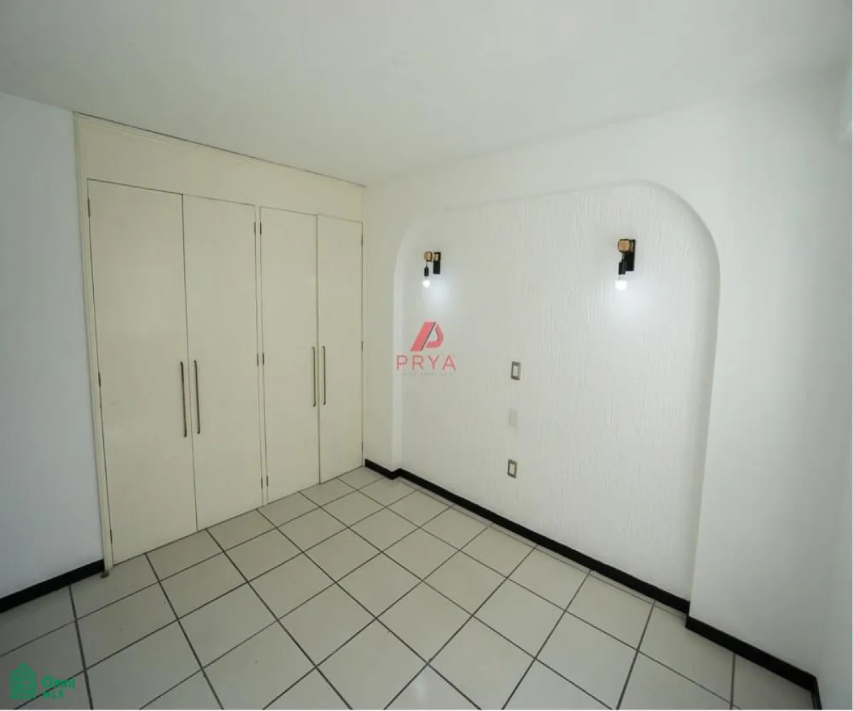 Departamento En Venta,Fraccionamiento Terranova,Av. México 2668, Guadalajara, Jalisco 44689, 3 Habitaciones,2 Baños,Av. México,MX261068386