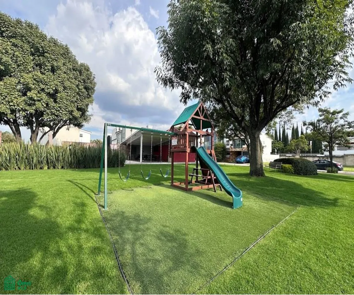 Casa En Venta,Solares Residencial,Paseo la Luna 300, Zapopan, Jalisco 45019, 4 Habitaciones,4 Baños,Paseo la Luna,2,MX261068387