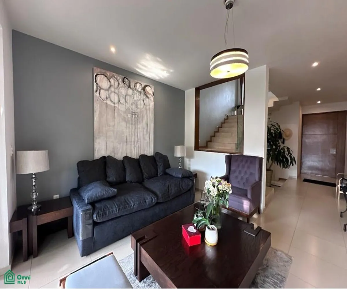 Casa En Venta,Solares Residencial,Paseo la Luna 300, Zapopan, Jalisco 45019, 4 Habitaciones,4 Baños,Paseo la Luna,2,MX261068387