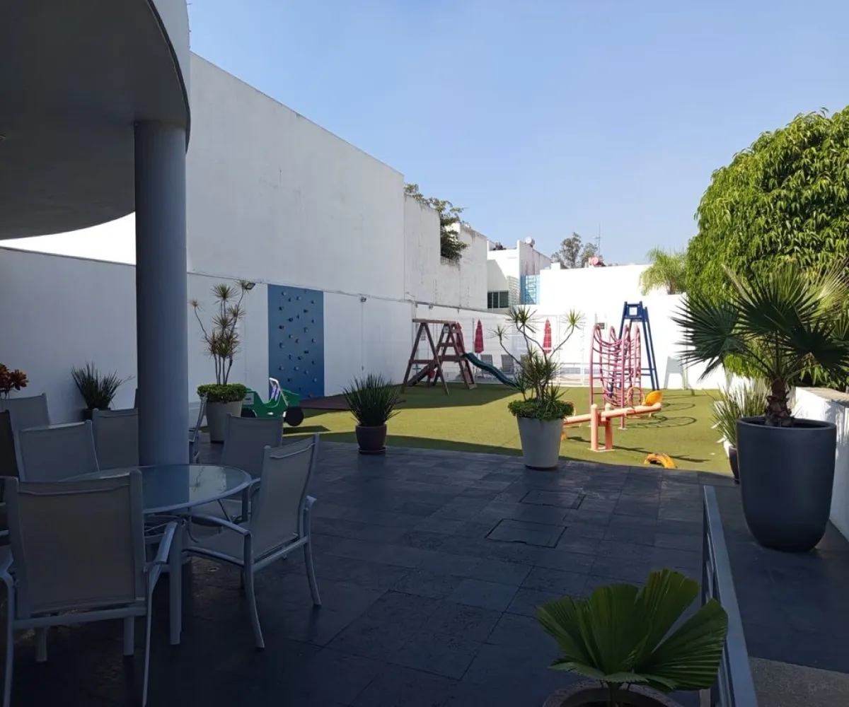 Casa En Renta,Jocotán,Avenida Inglaterra 6835 56, Zapopan, Jalisco 45017, 3 Habitaciones,2 Baños,Avenida Inglaterra,2,pBESyWb