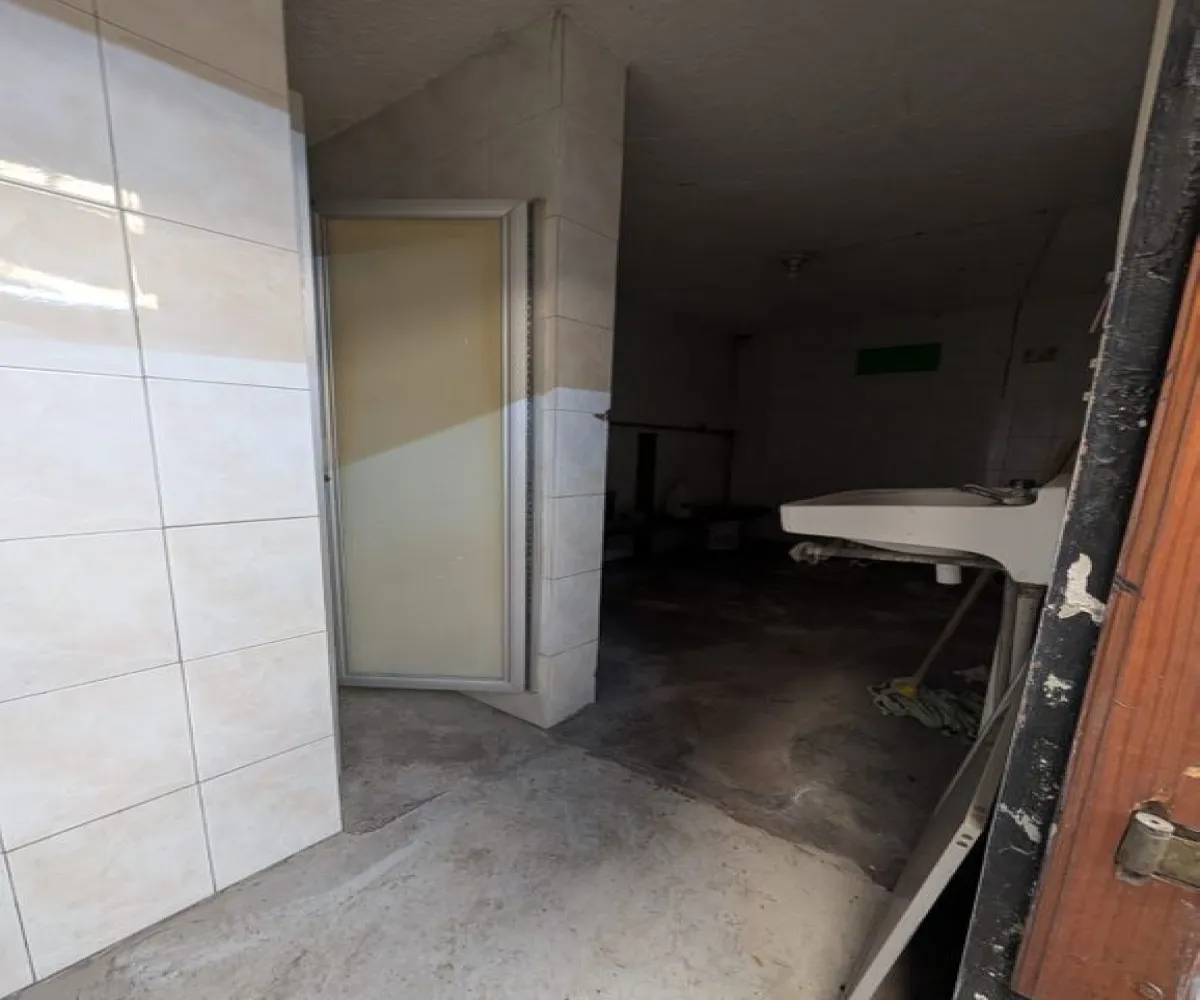 Bodega En Renta,Antigua Penal de Oblatos,Francisco Javier Mina 1426, Guadalajara, Jalisco 44730,2 Baños,Francisco Javier Mina,pU5GofI