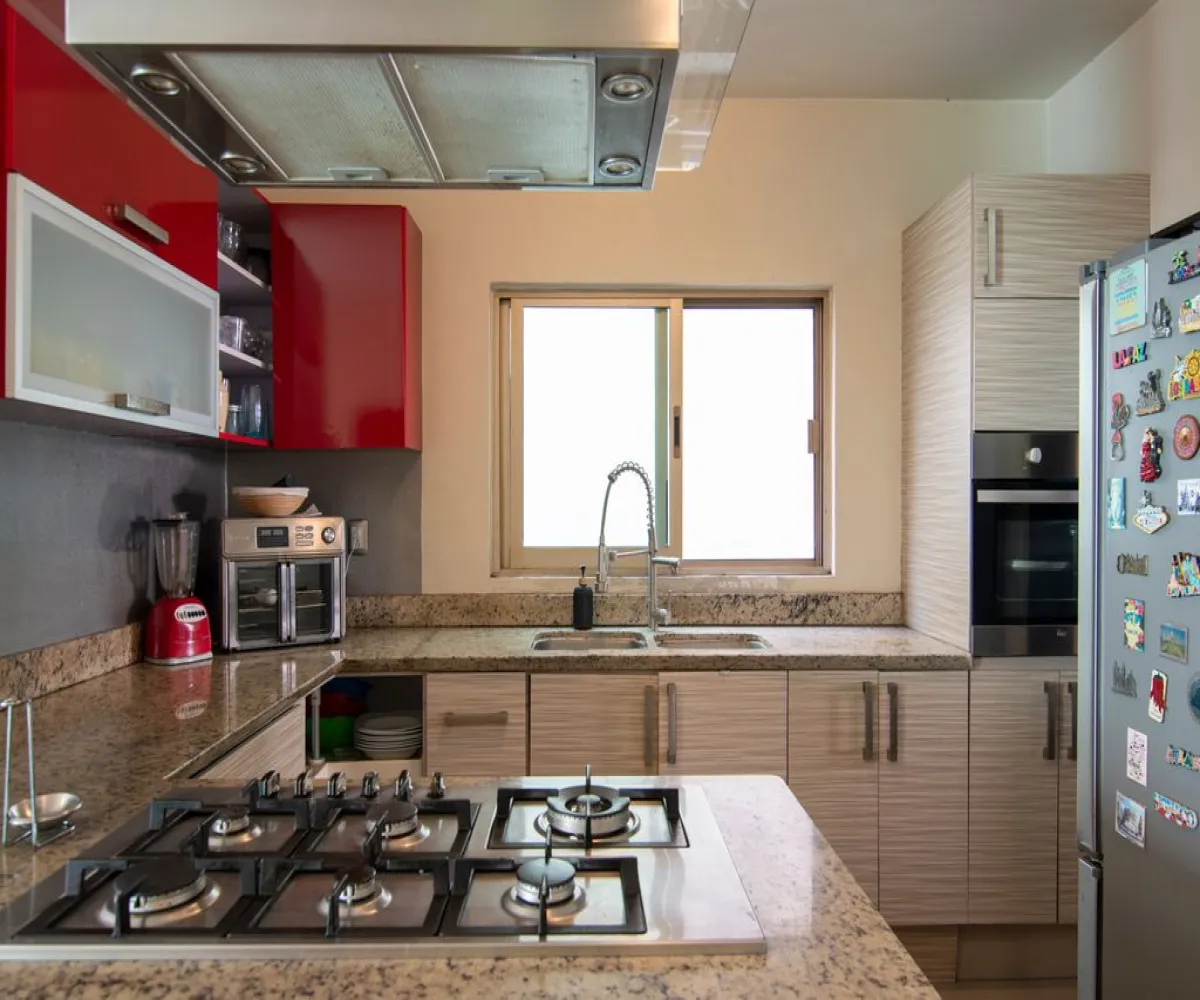 Casa En Venta,Jardines Vallarta,Víctor Hugo 128, Zapopan, Jalisco 45027, 3 Habitaciones,3 Baños,Víctor Hugo,2,pzcFld0