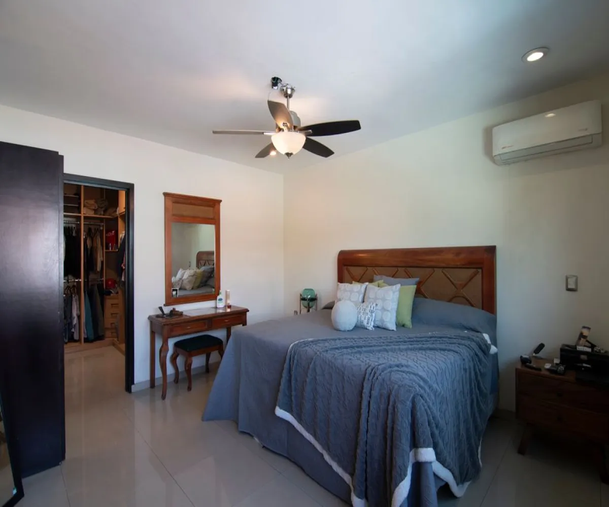 Casa En Venta,Jardines Vallarta,Víctor Hugo 128, Zapopan, Jalisco 45027, 3 Habitaciones,3 Baños,Víctor Hugo,2,pzcFld0