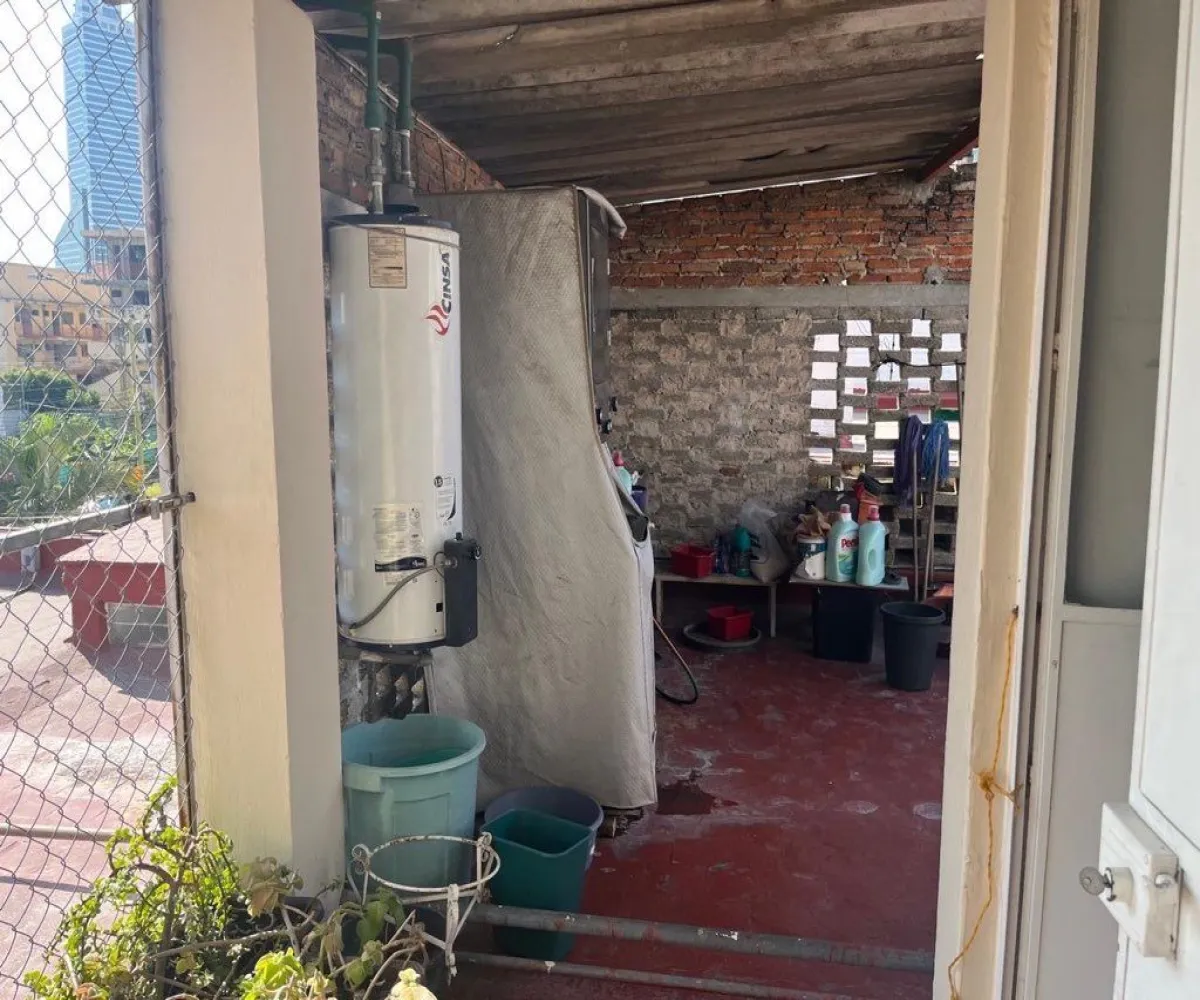 Casa En Venta,Jardines Del Bosque,Constelación 2980, Guadalajara, Jalisco 44520, 4 Habitaciones,4 Baños,Constelación,3,pmKdDM6