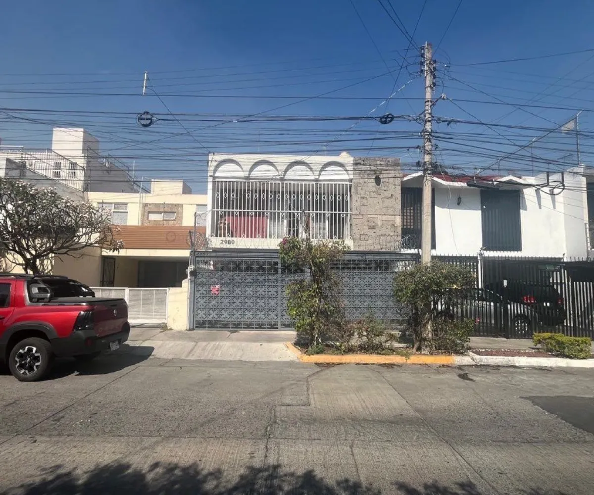 Casa En Venta,Jardines Del Bosque,Constelación 2980, Guadalajara, Jalisco 44520, 4 Habitaciones,4 Baños,Constelación,3,pmKdDM6