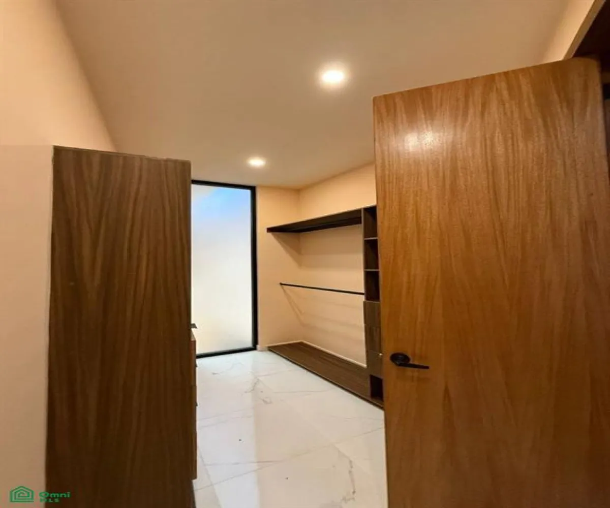 Casa En Venta,San Agustín,Los Laureles 321, Tlajomulco de Zuniga, Jalisco 45645, 2 Habitaciones,2 Baños,Los Laureles,2,MX261068849