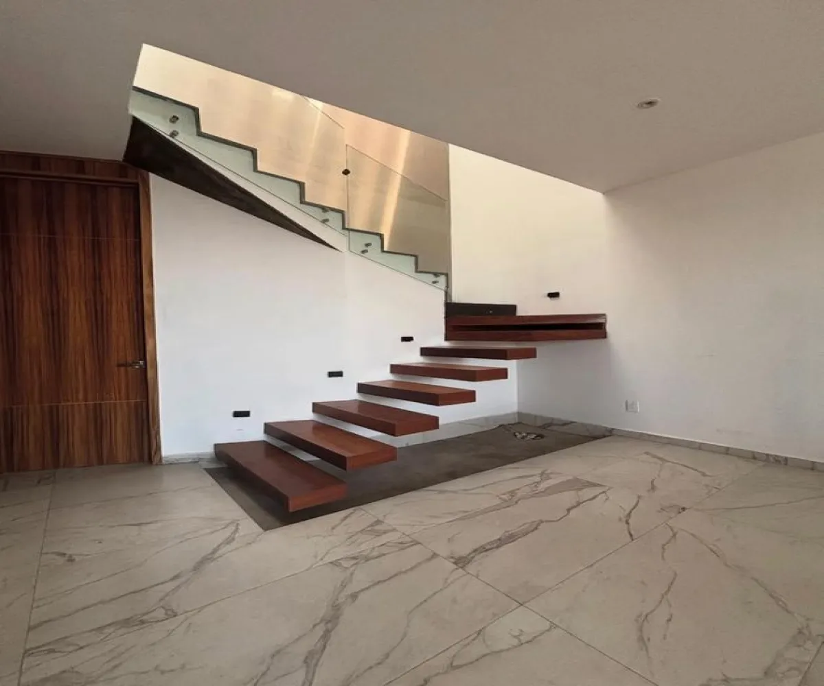 Casa En Venta,Punto Sur,Avenida Punto Sur 6206 34, Tlajomulco de Zúñiga, Jalisco 45645, 4 Habitaciones,3 Baños,Avenida Punto Sur,4,p68hqKL