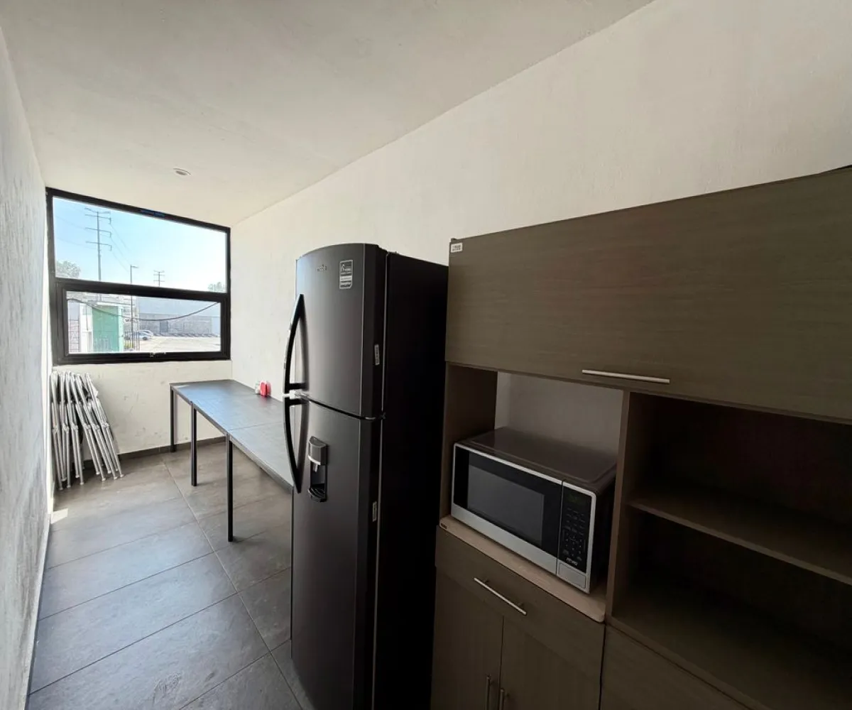 Bodega En Venta,La Llave,Avenida del Carmen 250, San Pedro Tlaquepaque, Jalisco 45618,Avenida del Carmen,1,pXdum1k