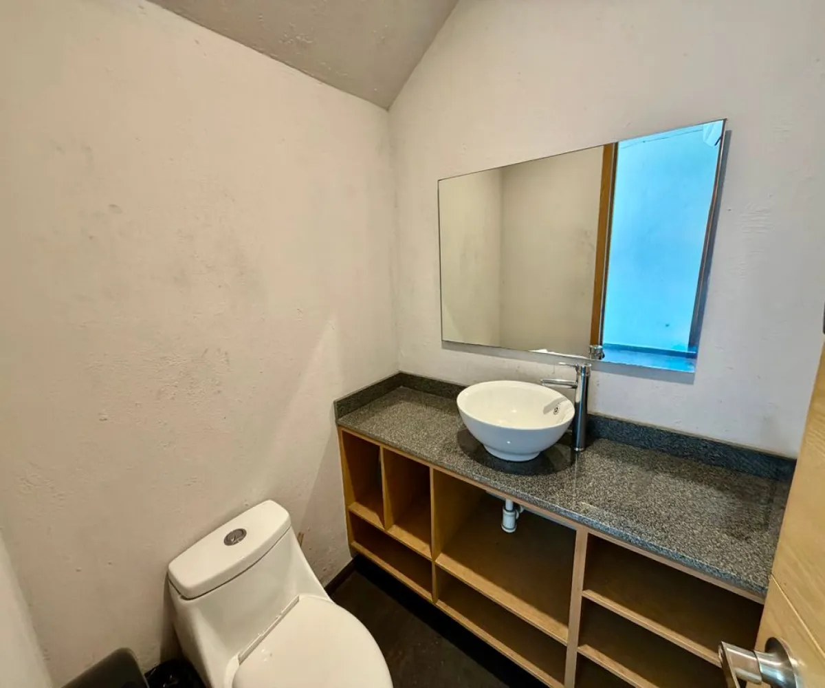 Bodega En Venta,La Llave,Avenida del Carmen 250, San Pedro Tlaquepaque, Jalisco 45618,Avenida del Carmen,1,pXdum1k