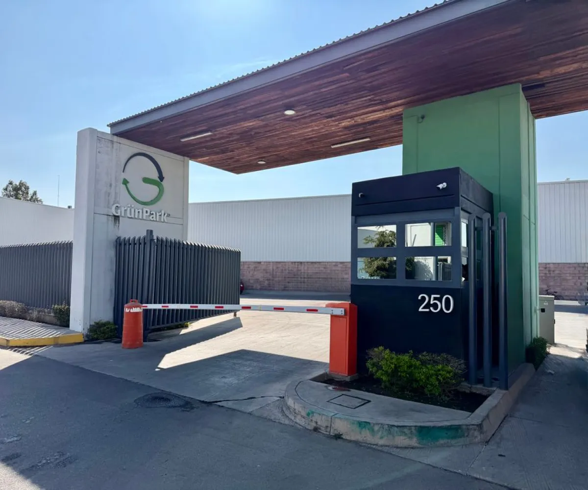 Bodega En Venta,La Llave,Avenida del Carmen 250, San Pedro Tlaquepaque, Jalisco 45618,Avenida del Carmen,1,pXdum1k