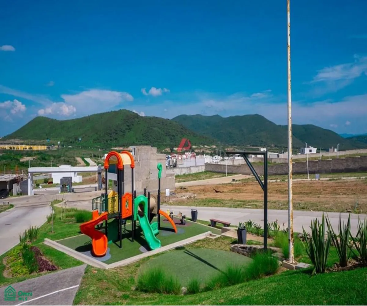 Terreno En Venta,Senderos de Monte Verde,Senderos de Monte Verde S/N, Tlajomulco de Zuniga, Jalisco 45646,Senderos de Monte Verde,MX261069795