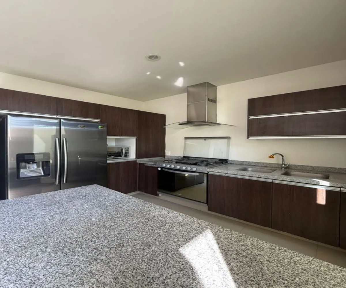 Casa En Renta,Parque Real,Avenida Valle de Ameca S/N, Zapopan, Jalisco 45136, 3 Habitaciones,2 Baños,Avenida Valle de Ameca,1,po3KWva
