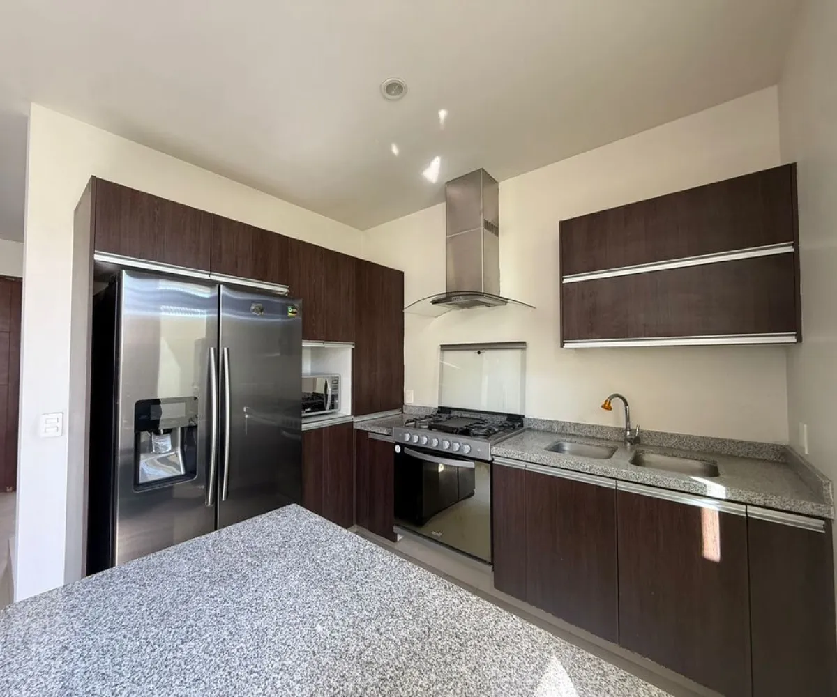 Casa En Renta,Parque Real,Avenida Valle de Ameca S/N, Zapopan, Jalisco 45136, 3 Habitaciones,2 Baños,Avenida Valle de Ameca,1,po3KWva