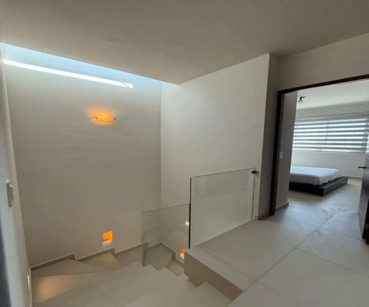 Casa En Renta,Parque Real,Avenida Valle de Ameca S/N, Zapopan, Jalisco 45136, 3 Habitaciones,2 Baños,Avenida Valle de Ameca,1,po3KWva