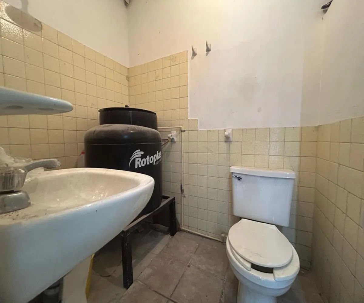 Local En Renta,Santa Teresa,Avenida Manuel Acuña 1657, Guadalajara, Jalisco 44600,1 Baño,Avenida Manuel Acuña,1,pKiqbgY
