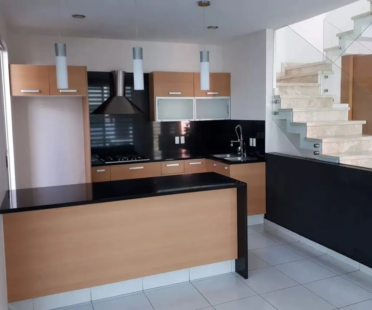 Casa En Venta,La Tijera,Calle Boulevard Valle del Silicio 50, Tlajomulco de Zúñiga, Jalisco 45645, 3 Habitaciones,2 Baños,Calle Boulevard Valle del Silicio,2,p1UfOTe