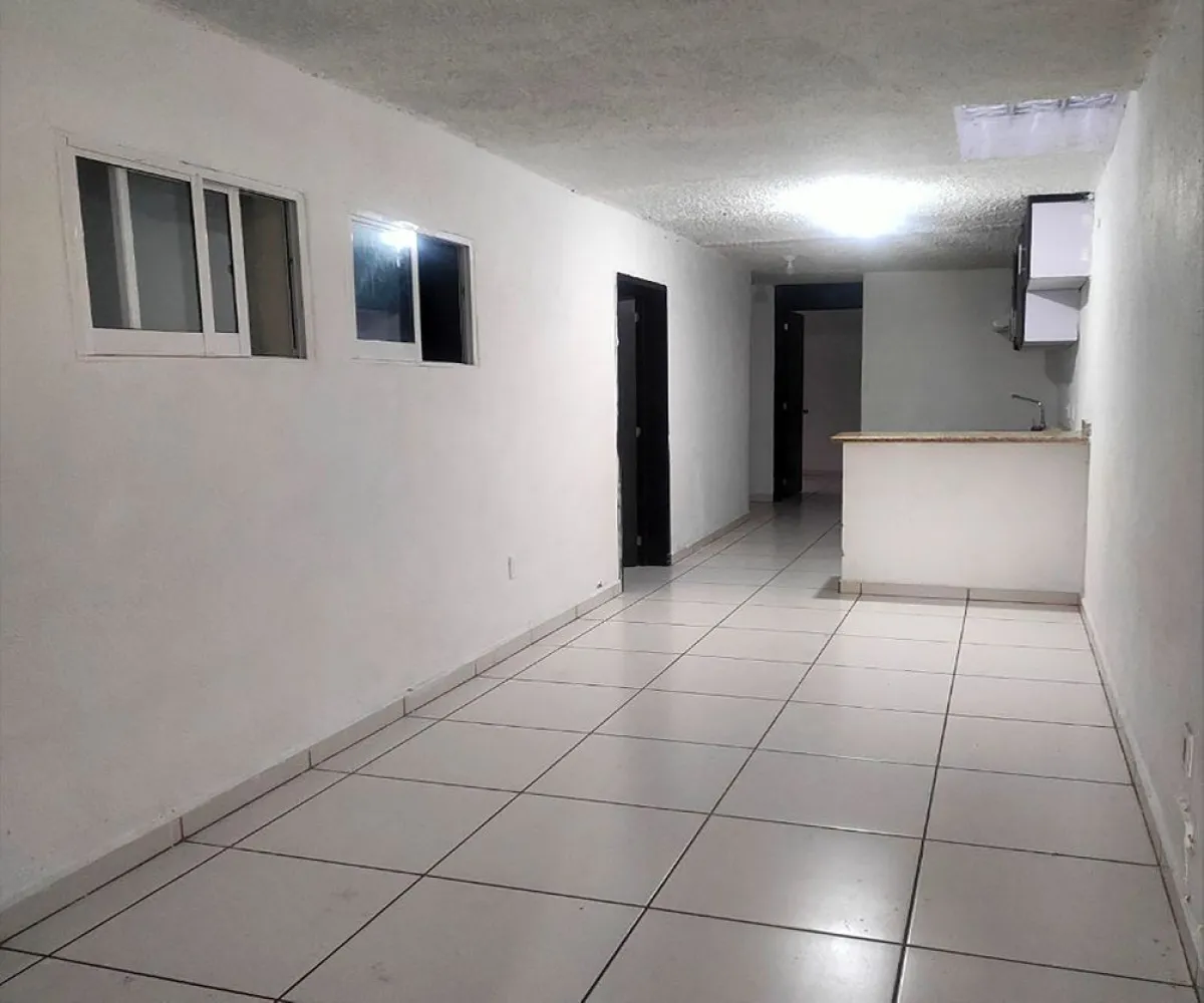 Casa En Venta,Las Bóvedas ,Calle Girasoles 127, Zapopan, Jalisco 45138, 6 Habitaciones,2 Baños,Calle Girasoles,2,pl8SRLT