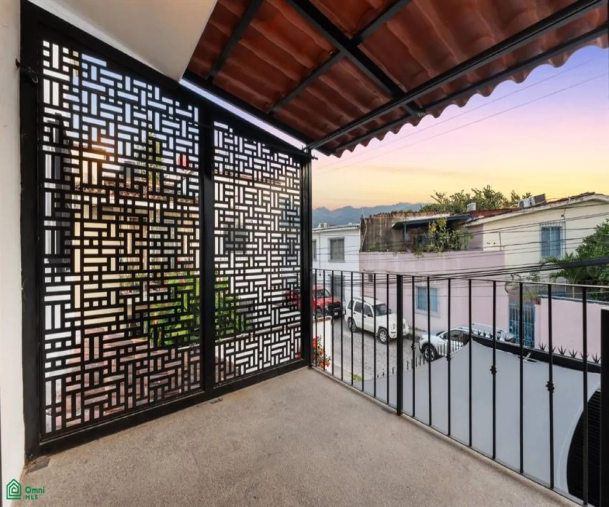 Casa En Venta,Las Aralias,Golondrina 105, Puerto Vallarta, Jalisco 48328, 2 Habitaciones,1 Baño,Golondrina,2,MX261070069