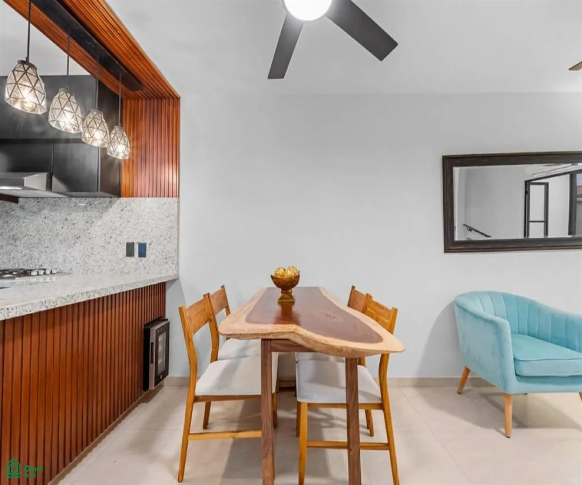 Casa En Venta,Las Aralias,Golondrina 103, Puerto Vallarta, Jalisco 48328, 2 Habitaciones,1 Baño,Golondrina,2,MX261070071