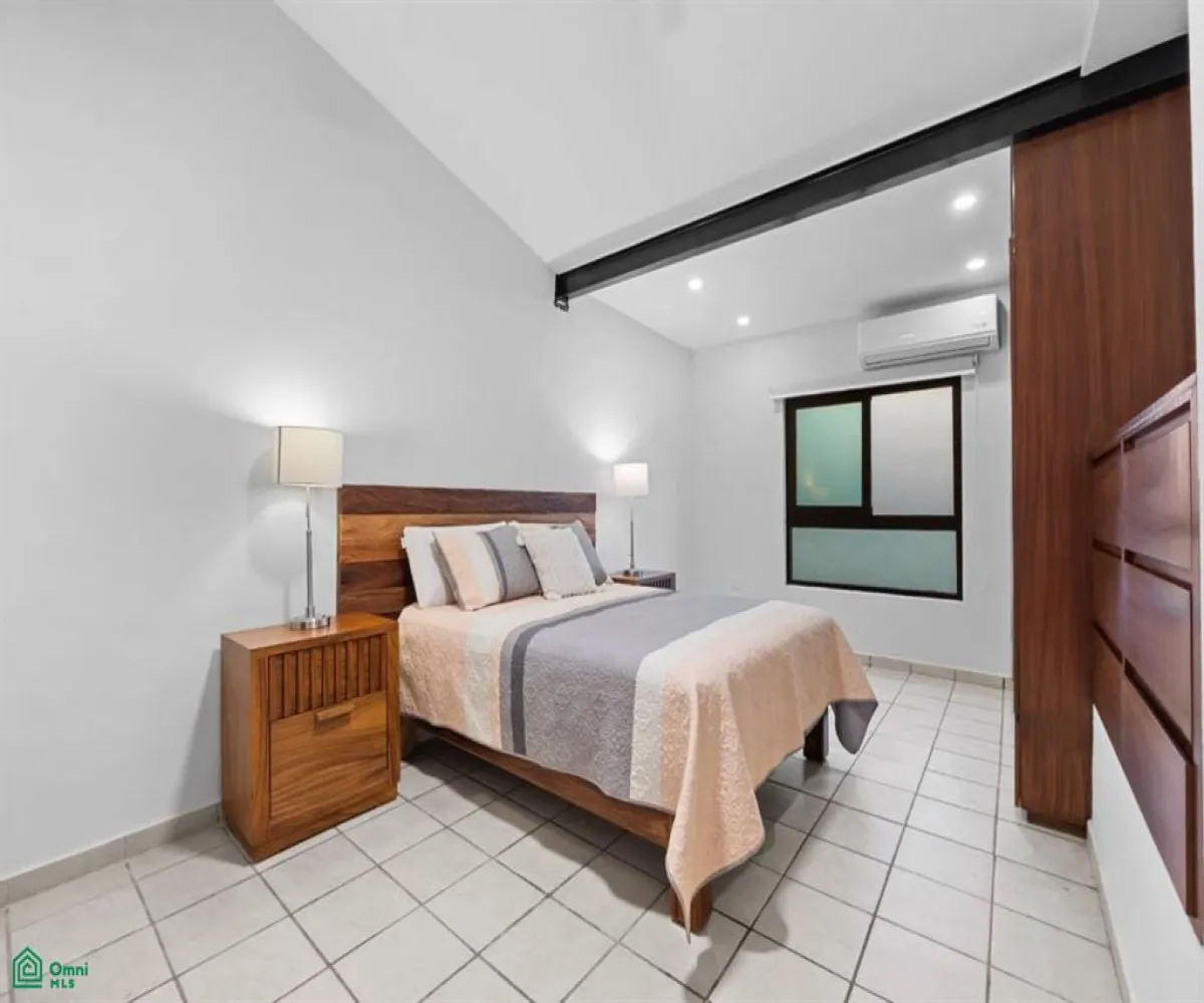 Casa En Venta,Las Aralias,Golondrina 103, Puerto Vallarta, Jalisco 48328, 2 Habitaciones,1 Baño,Golondrina,2,MX261070071