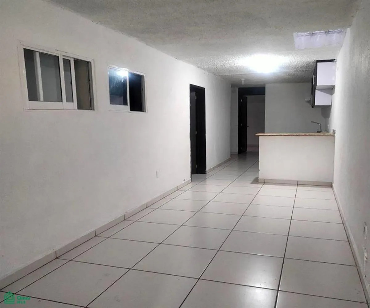 Casa En Venta,Las Bóvedas,Girasoles 127, Zapopan, Jalisco 45130, 6 Habitaciones,2 Baños,Girasoles,2,MX261070368