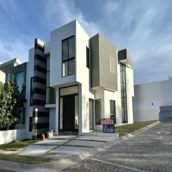 Casa En Renta,El Alcázar (Casa Fuerte),Av. Casa Fuerte 83 24, Tlajomulco de Zúñiga, Jalisco 45645, 3 Habitaciones,2 Baños,Av. Casa Fuerte,2,pPNTh4J