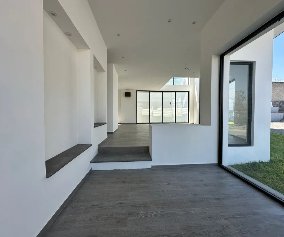 Casa En Renta,El Alcázar (Casa Fuerte),Av. Casa Fuerte 83 24, Tlajomulco de Zúñiga, Jalisco 45645, 3 Habitaciones,2 Baños,Av. Casa Fuerte,2,pPNTh4J