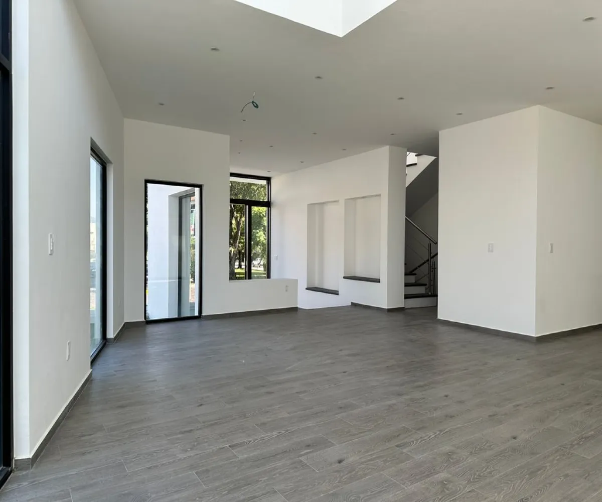 Casa En Renta,El Alcázar (Casa Fuerte),Av. Casa Fuerte 83 24, Tlajomulco de Zúñiga, Jalisco 45645, 3 Habitaciones,2 Baños,Av. Casa Fuerte,2,pPNTh4J