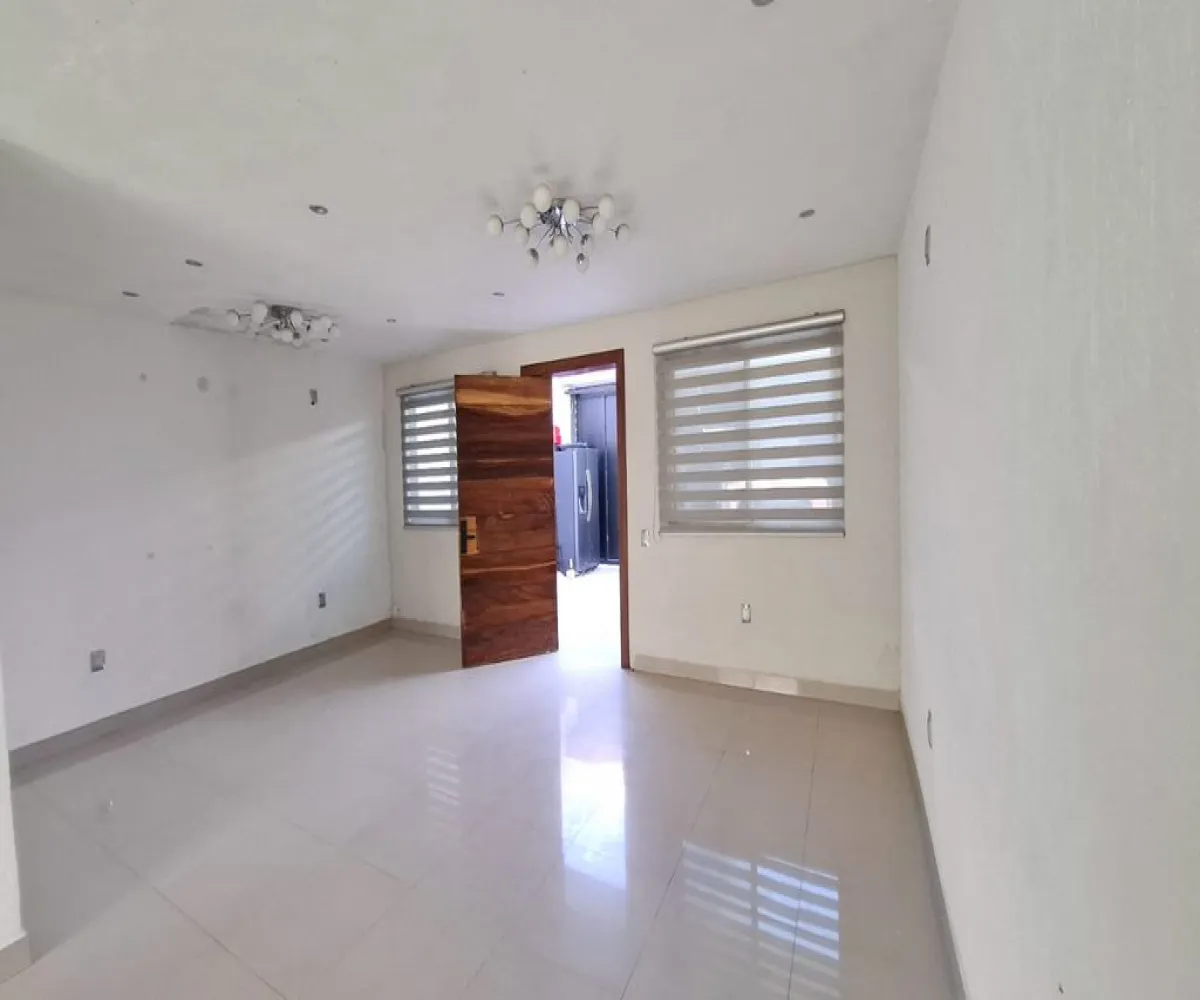 Casa En Renta,Lomas de Independencia,Calle Legalidad 411, Guadalajara, Jalisco 44240, 3 Habitaciones,2 Baños,Calle Legalidad,3,pW4uRh2