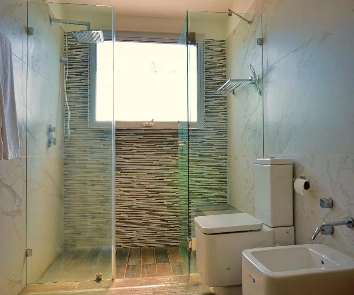 Casa En Venta,Las Fuentes,Circunvalación 113, Zapopan, Jalisco 45070, 7 Habitaciones,7 Baños,Circunvalación,1,pPntOxQ