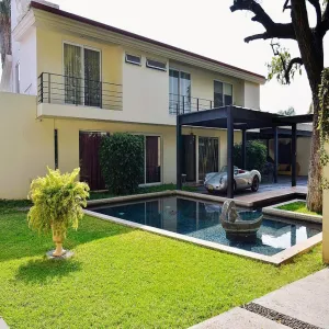 Casa En Venta,Las Fuentes,Circunvalación 113, Zapopan, Jalisco 45070, 7 Habitaciones,7 Baños,Circunvalación,1,pPntOxQ