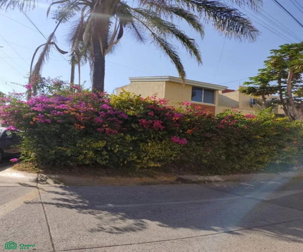 Casa En Venta,Chapalita Inn,CAPILLA 21, Zapopan, Jalisco 45036, 2 Habitaciones,1 Baño,CAPILLA,2,MX211070416