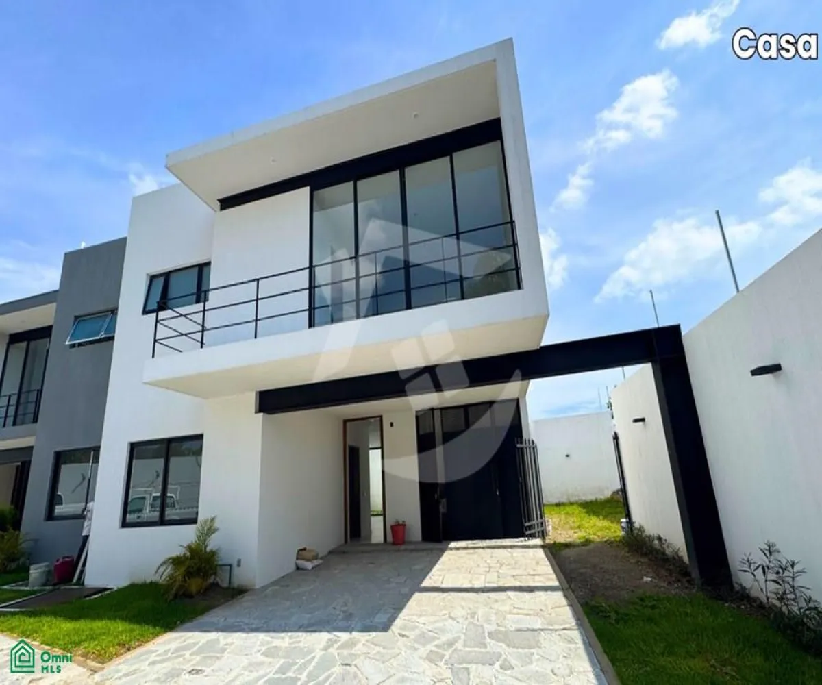 Casa En Venta,Campestre Los Pinos,Priv. Lorenzo Barcelata 7302, Zapopan, Jalisco 45100, 4 Habitaciones,3 Baños,Priv. Lorenzo Barcelata,3,MX261070499